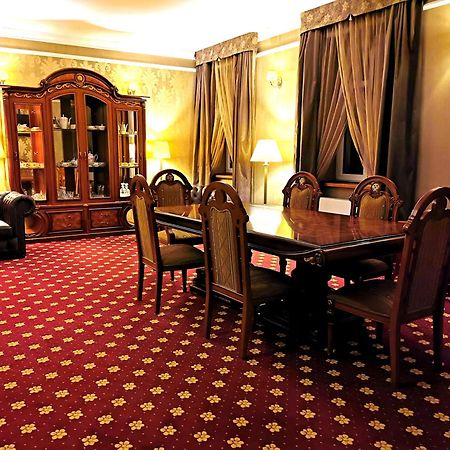 Komoda Club Residence Kaliszki Стая снимка