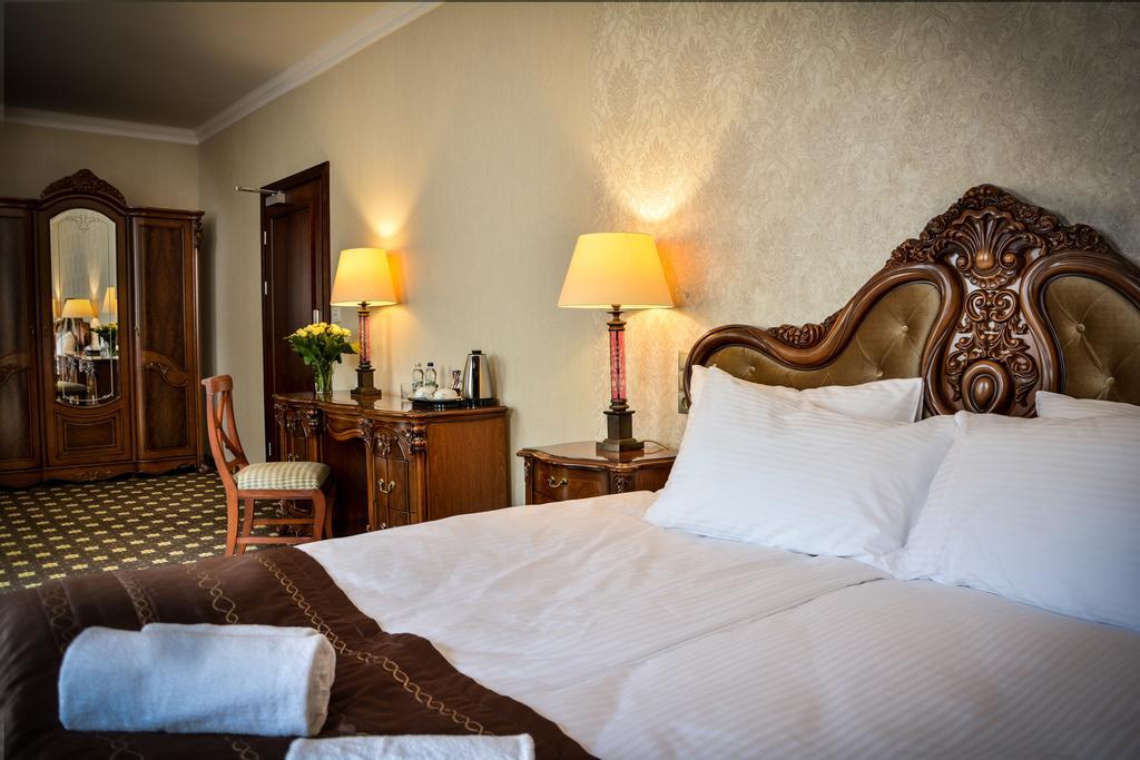 Komoda Club Residence Kaliszki Стая снимка