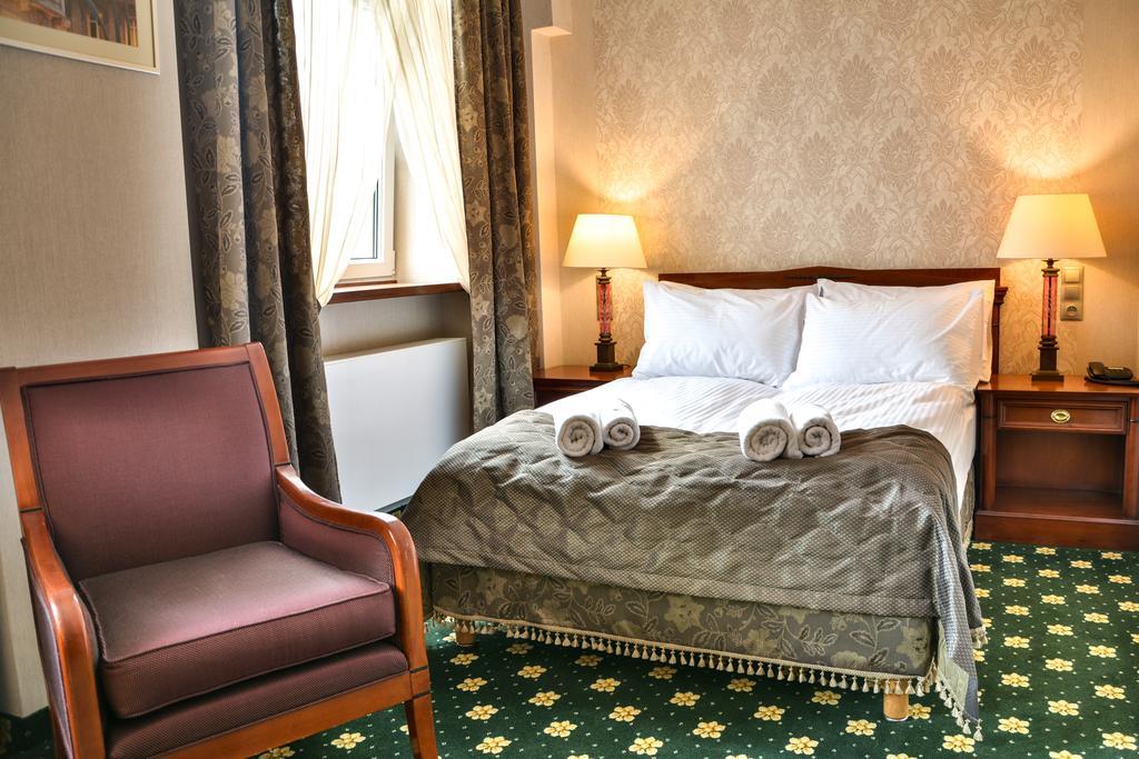 Komoda Club Residence Kaliszki Стая снимка