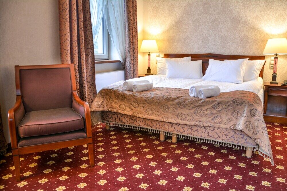Komoda Club Residence Kaliszki Екстериор снимка